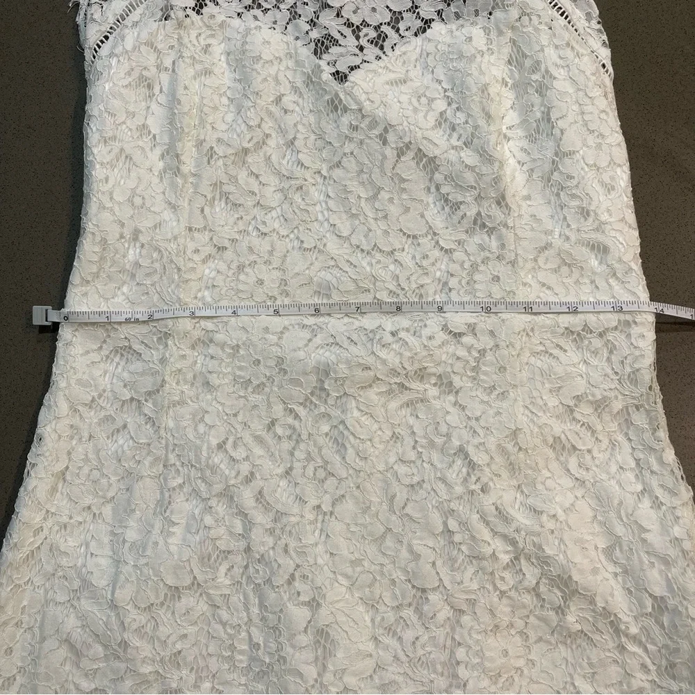 Lulu’s Truly Elegant White Eyelash Lace Backless Bodycon Mini Dress size medium